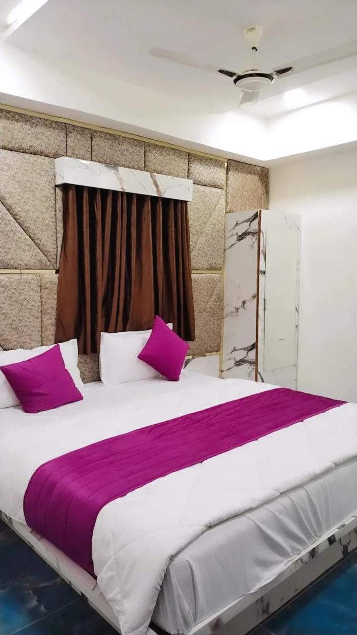 Hotel Karnavati Ahmedabad Ngoại thất bức ảnh